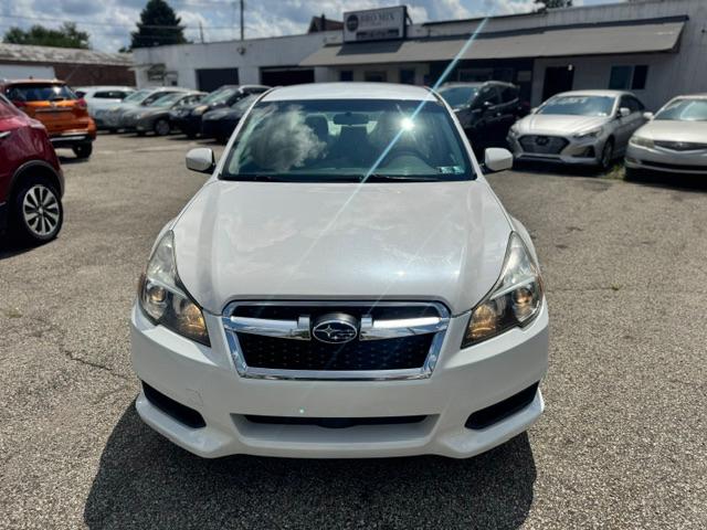 Subaru Legacy 2.5i Premium 2013