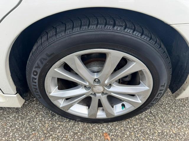 Subaru Legacy 2.5i Premium 2013