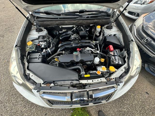 Subaru Legacy 2.5i Premium 2013