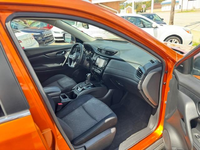 Nissan Rogue AWD SV 2017