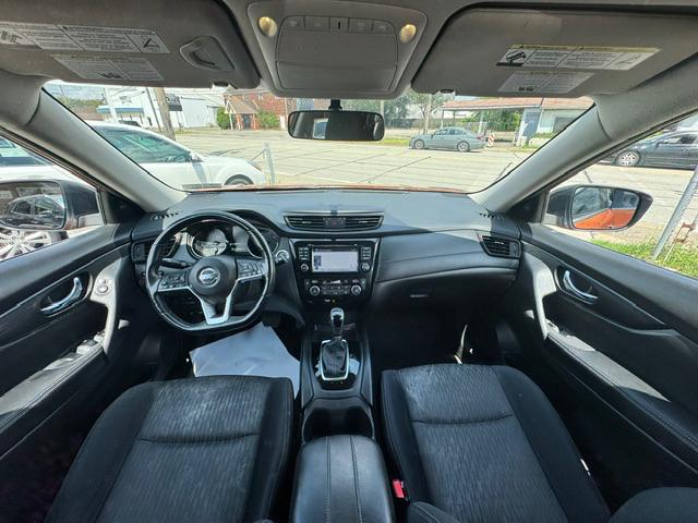 Nissan Rogue AWD SV 2017