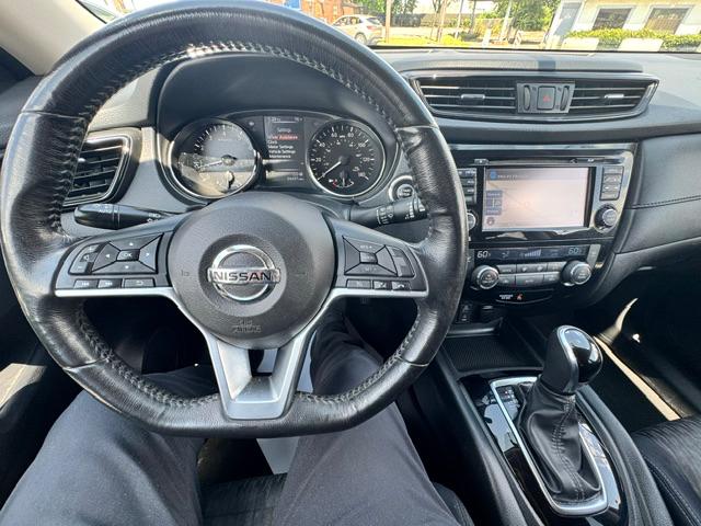 Nissan Rogue AWD SV 2017