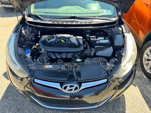 Hyundai Elantra SE 2014