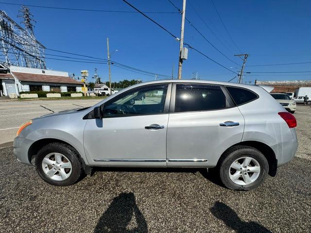 Nissan Rogue S AWD 2012
