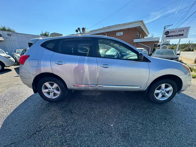 Nissan Rogue S AWD 2012