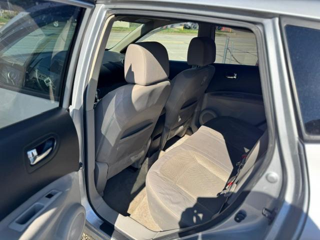 Nissan Rogue S AWD 2012