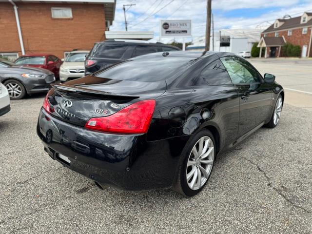 Infiniti G37S  2010