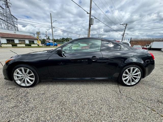 Infiniti G37S  2010