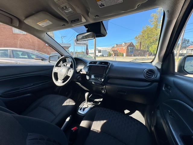 Mitsubishi Mirage ES CVT 2021
