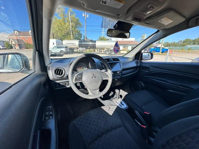 Mitsubishi Mirage ES CVT 2021