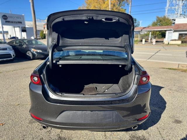Mazda MAZDA3 2.5 S Preferred 2024
