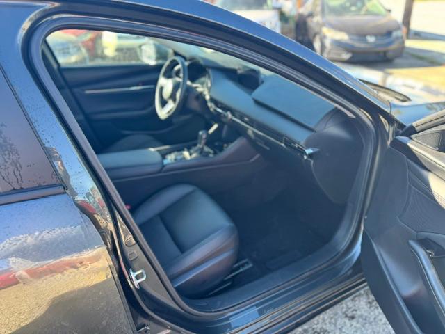Mazda MAZDA3 2.5 S Preferred 2024