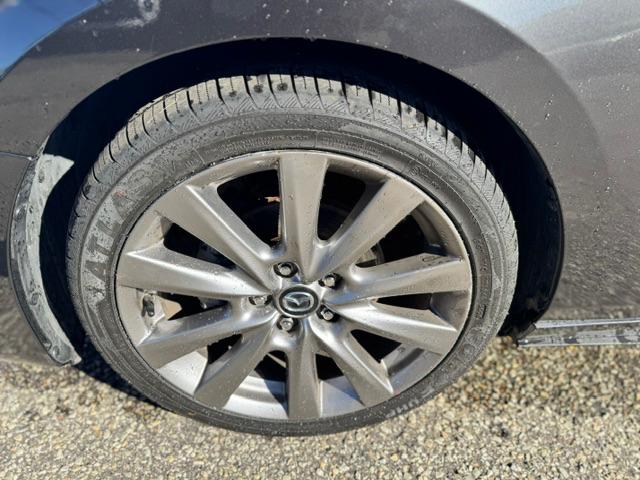 Mazda MAZDA3 2.5 S Preferred 2024