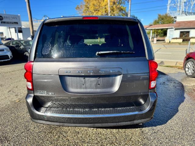 Dodge Grand Caravan SE 2016