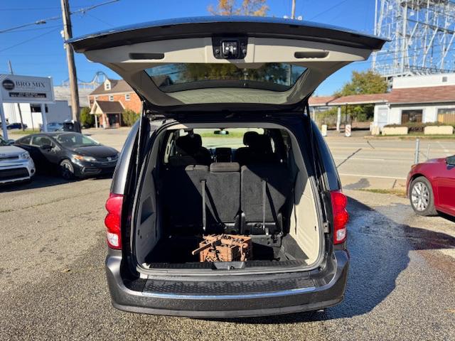 Dodge Grand Caravan SE 2016