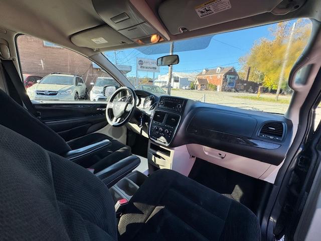 Dodge Grand Caravan SE 2016