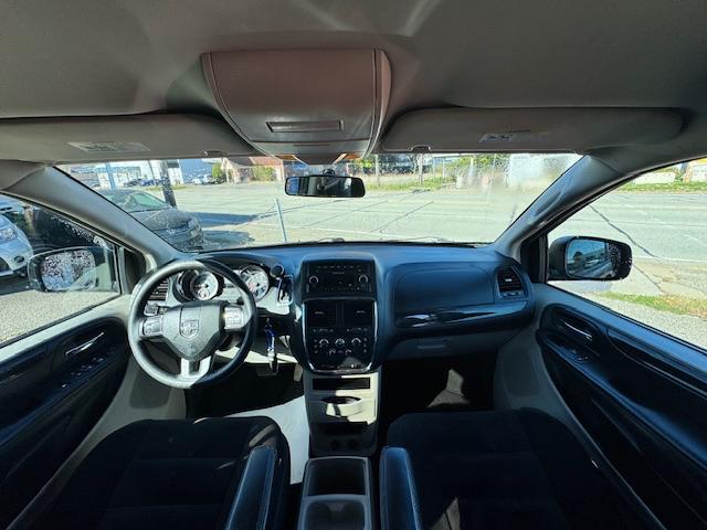 Dodge Grand Caravan SE 2016