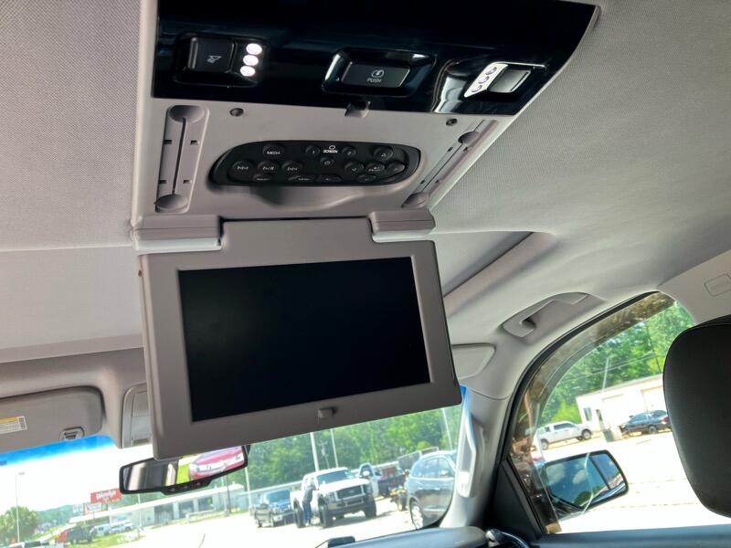 Chevrolet Suburban LT 2WD 2016 Chevrolet Suburban LT 2WD 2016