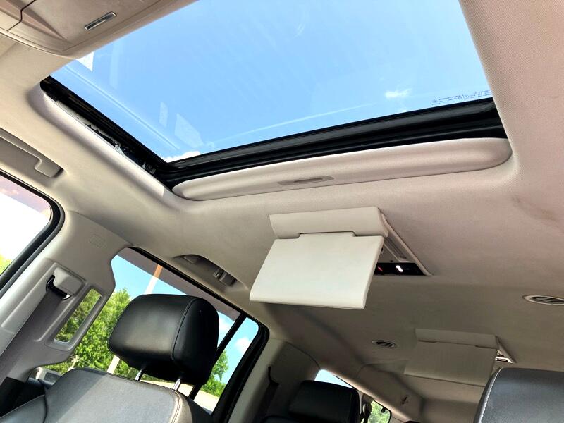 Chevrolet Suburban LT 2WD 2016 Chevrolet Suburban LT 2WD 2016
