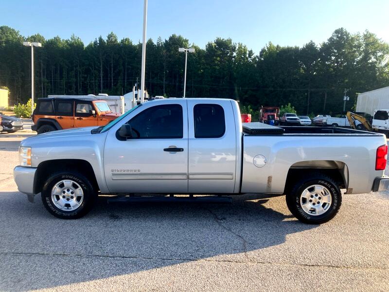 Chevrolet Silverado 1500 2LT Double Cab 2WD 2011 Chevrolet Silverado 1500 2LT Double Cab 2WD 2011