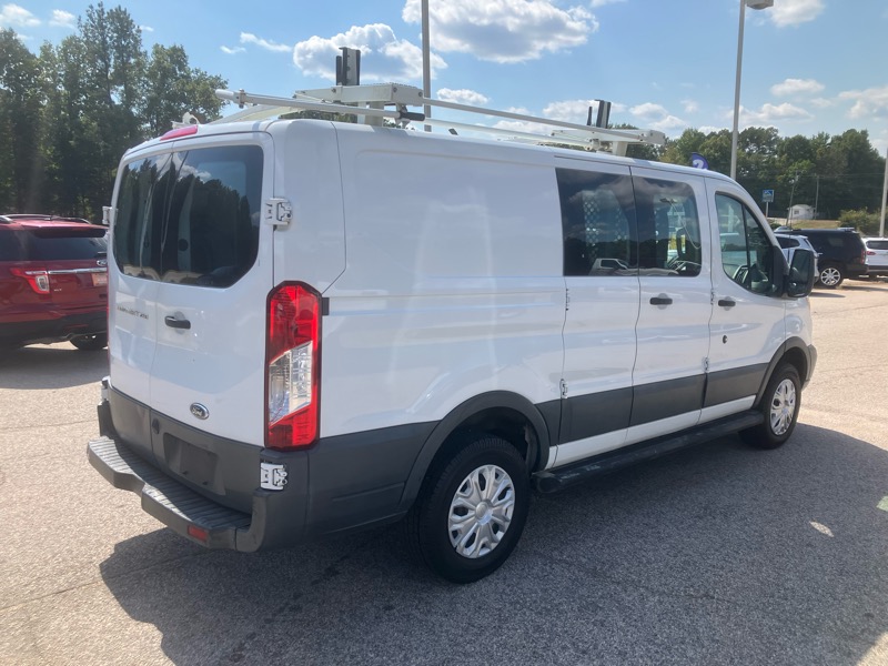 Ford Transit 250 Van Low Roof 60/40 Pass.130-in. WB 2016 Ford Transit 250 Van Low Roof 60/40 Pass.130-in. WB 2016