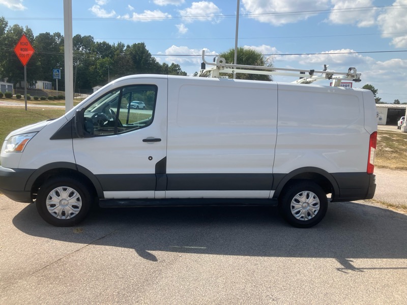 Ford Transit 250 Van Low Roof 60/40 Pass.130-in. WB 2016 Ford Transit 250 Van Low Roof 60/40 Pass.130-in. WB 2016