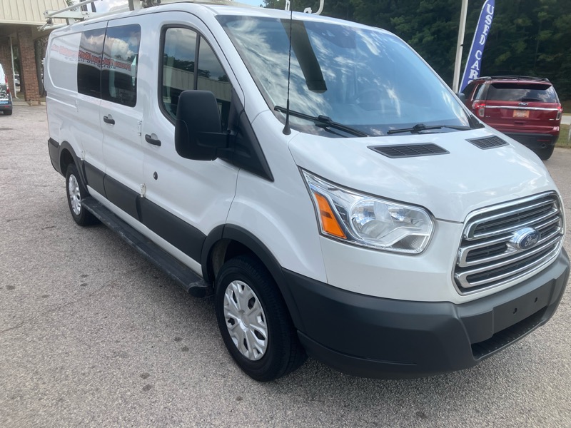 Ford Transit 250 Van Low Roof 60/40 Pass.130-in. WB 2018 Ford Transit 250 Van Low Roof 60/40 Pass.130-in. WB 2018