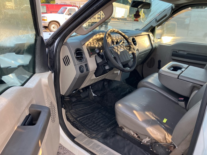 Ford F-350 SD XL DRW 2WD 2008 Ford F-350 SD XL DRW 2WD 2008