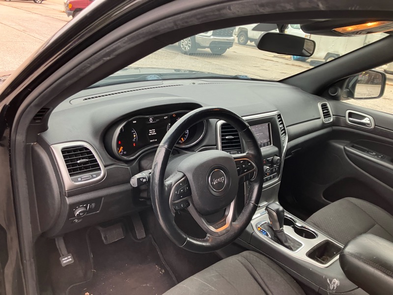 Jeep Grand Cherokee 4dr Laredo 4WD 2018