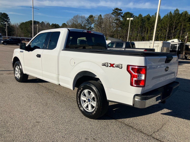 Ford F-150 4WD SuperCab 145" XLT 2020