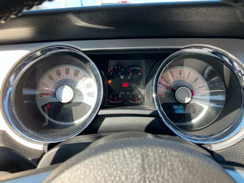 Ford Mustang GT Coupe 2011