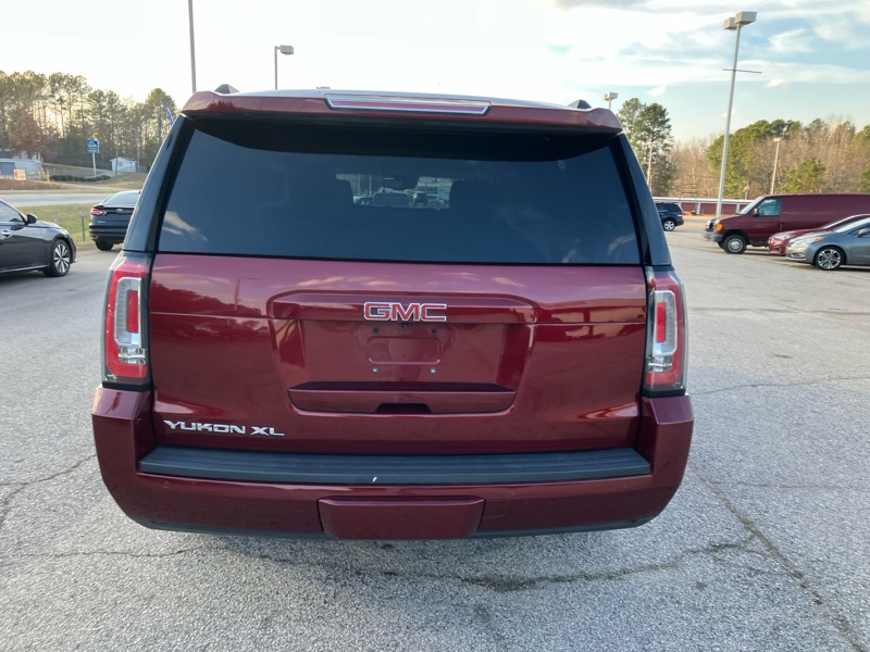 GMC Yukon XL SLE 2WD 2018