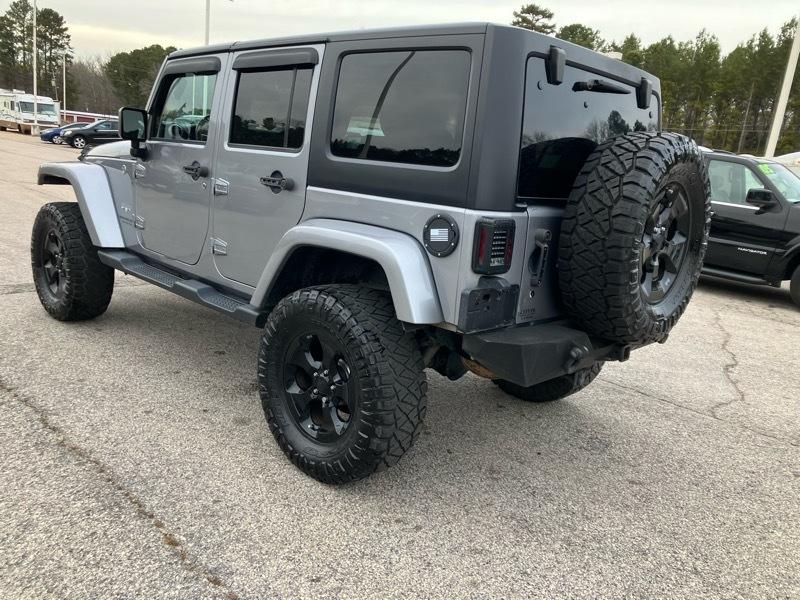 Jeep Wrangler Unlimited Sahara 4WD 2017