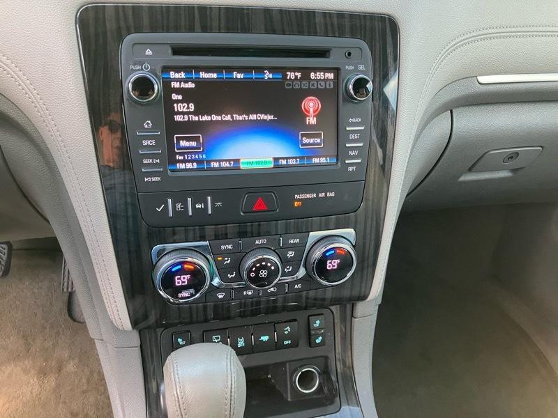 Chevrolet Traverse 2LT FWD 2014