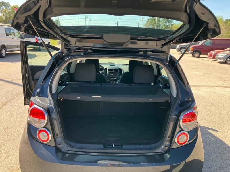 Chevrolet Sonic LT Auto 5-Door 2014