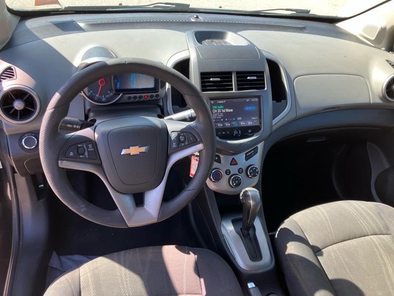 Chevrolet Sonic LT Auto 5-Door 2014