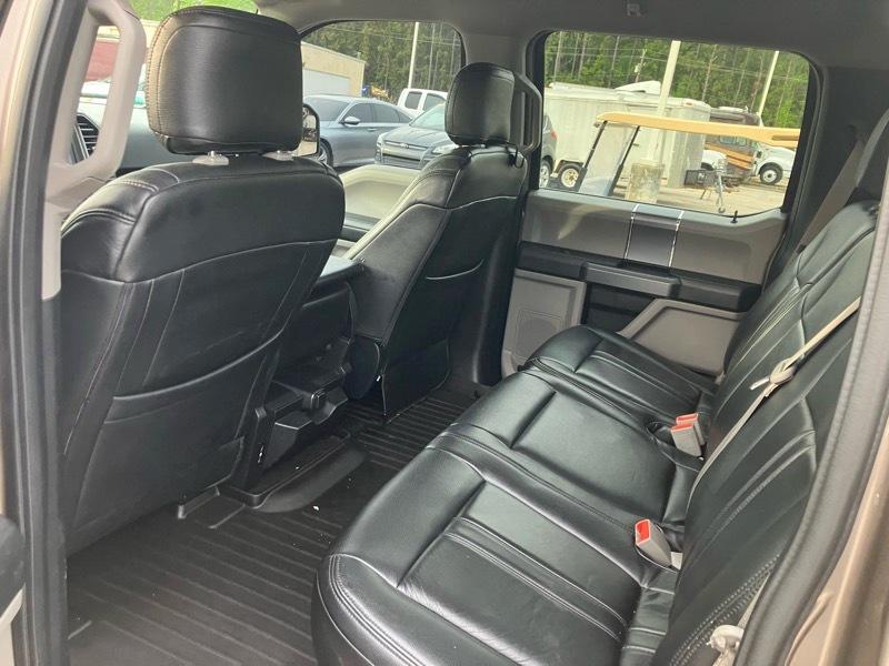 Ford F-150 4WD Reg Cab 145" XLT w/HD Payload Pkg 2018