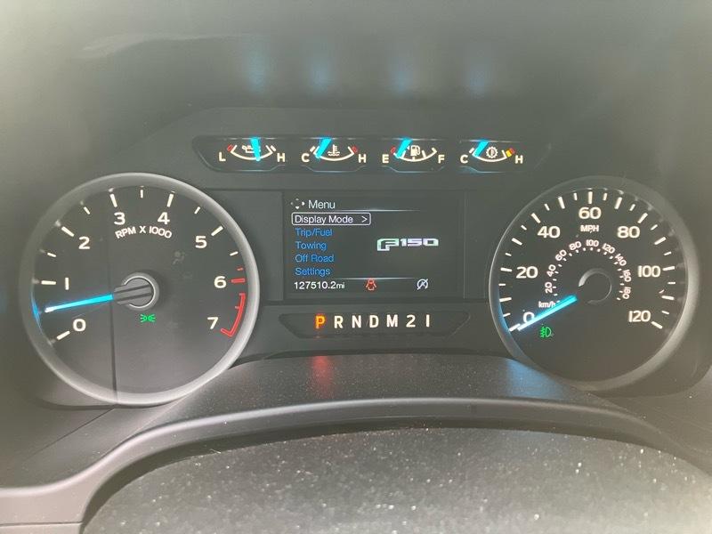 Ford F-150 4WD Reg Cab 145" XLT w/HD Payload Pkg 2018