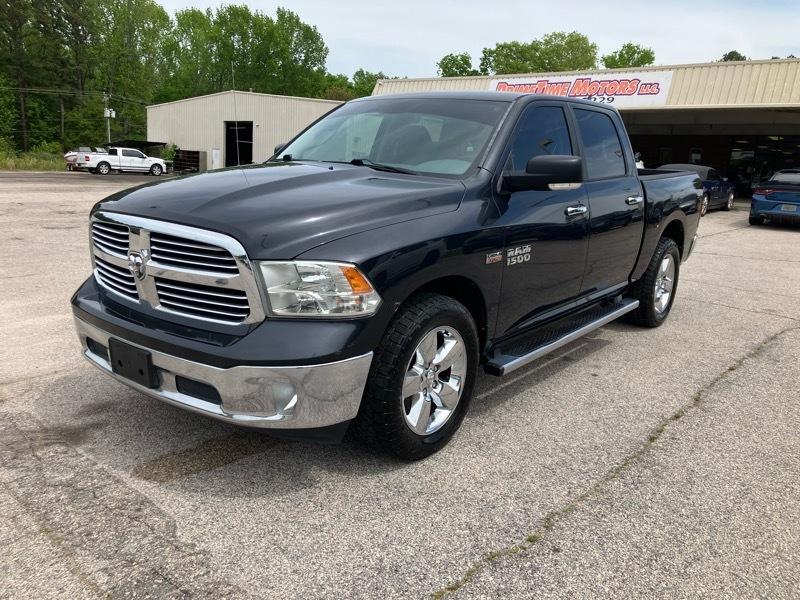 RAM 1500 2WD Crew Cab 140.5" SLT 2013