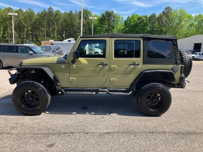 Jeep Wrangler Unlimited Sport 4WD 2013