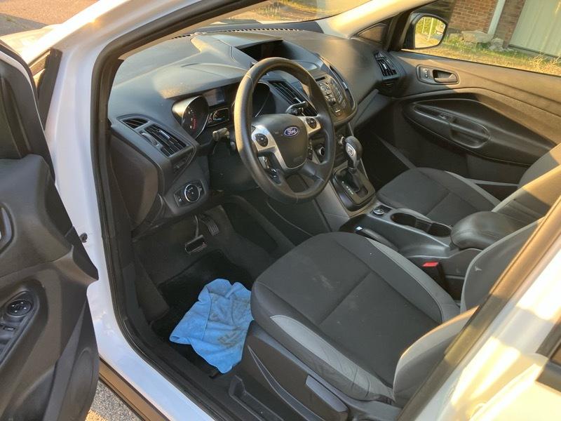 Ford Escape S FWD 2014