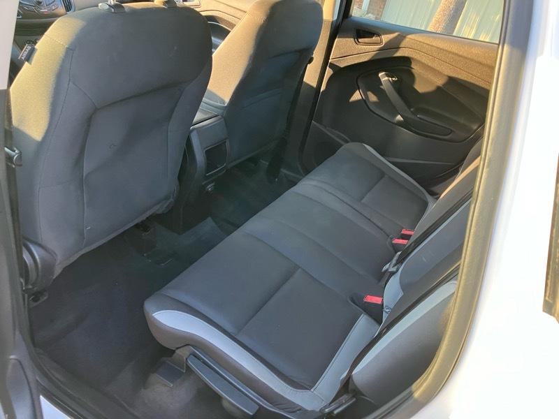 Ford Escape S FWD 2014