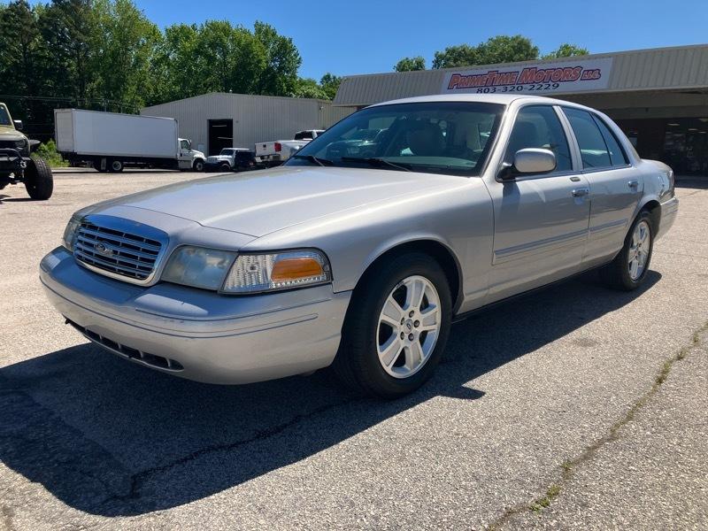 Ford Crown Victoria LX 2011