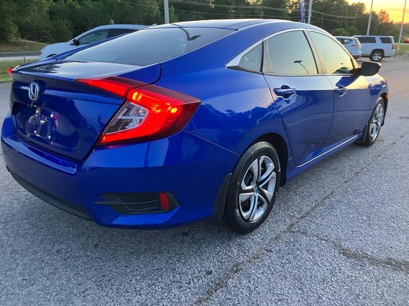Honda Civic LX Sedan CVT 2017