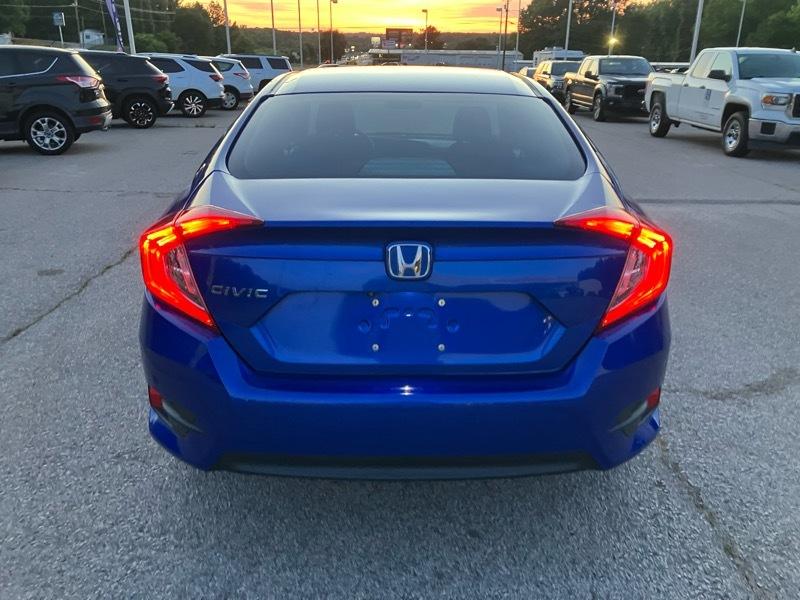 Honda Civic LX Sedan CVT 2017
