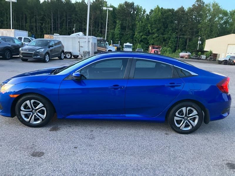 Honda Civic LX Sedan CVT 2017