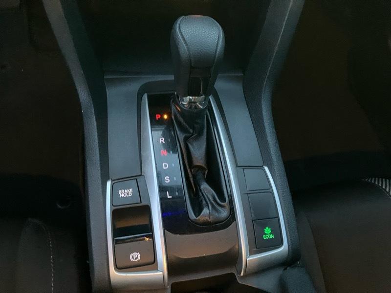 Honda Civic LX Sedan CVT 2017