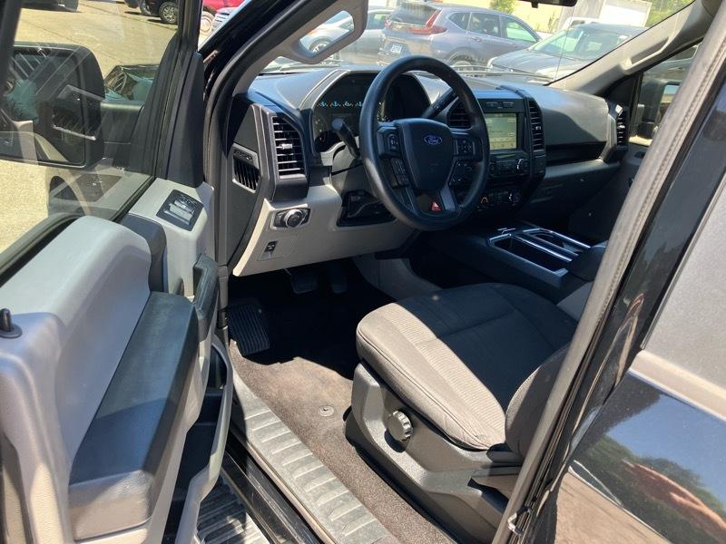 Ford F-150 4WD SuperCrew 157" XLT w/HD Payload Pkg 2018