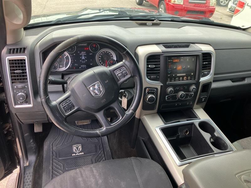 RAM 1500 2WD Crew Cab 149" Lone Star 2014
