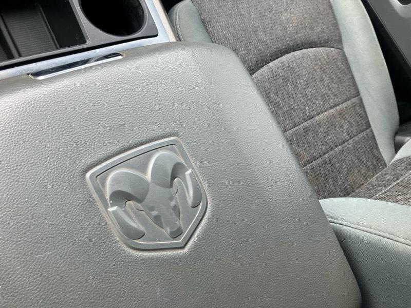 RAM 1500 2WD Crew Cab 149" Lone Star 2014